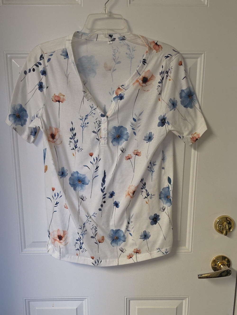 Women’s White Floral Henley Tee with Blue and Peach Blooms